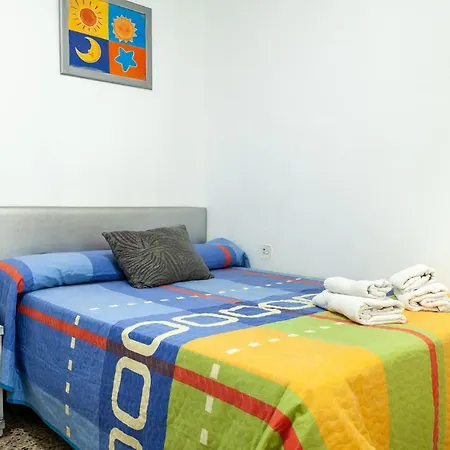 3 Bedroom In Apartment *