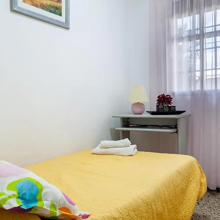 Apartment 3 Bedroom In